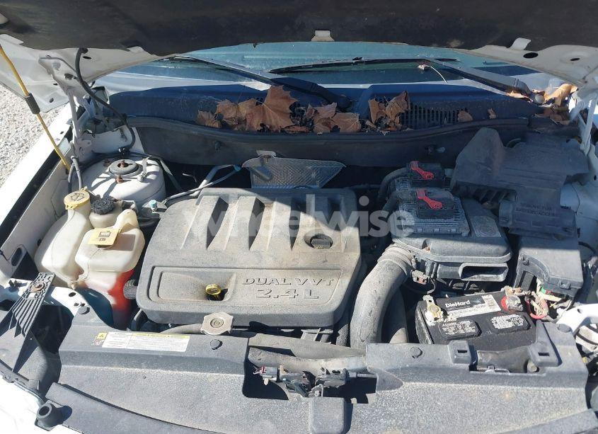 Photo 10 of 2011 Jeep Compass (VIN 1J4NF1FB7BD197404)