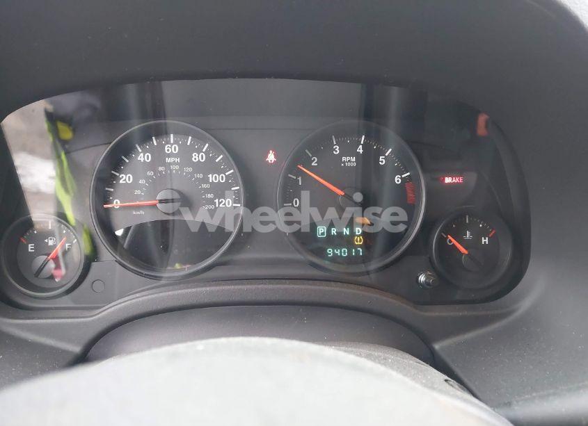 Photo 7 of 2011 Jeep Compass (VIN 1J4NF1FB7BD215528)