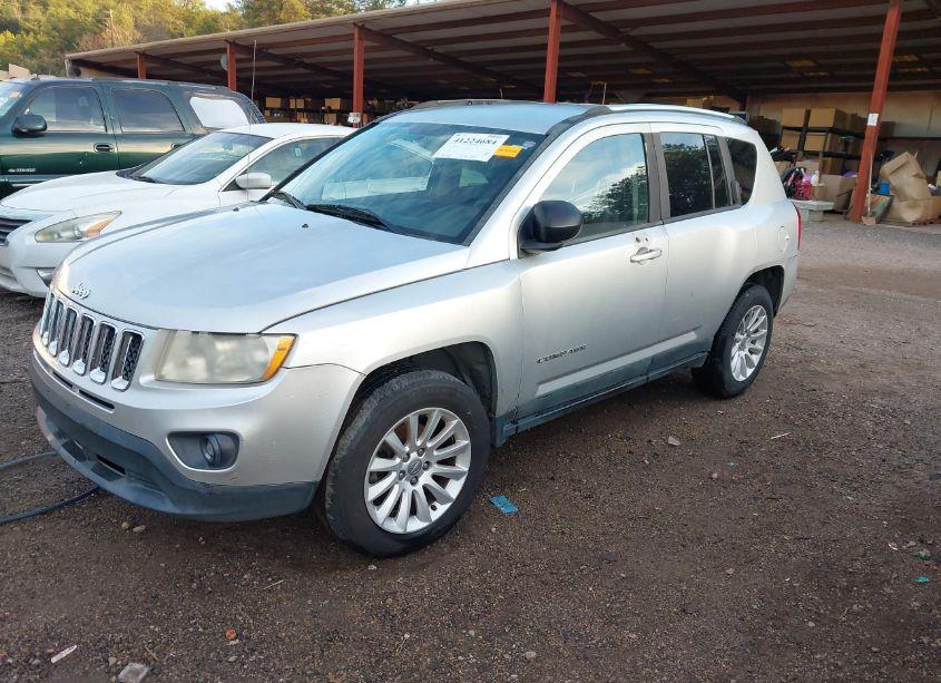 Photo 2 of 2011 Jeep Compass (VIN 1J4NF1FB7BD248352)