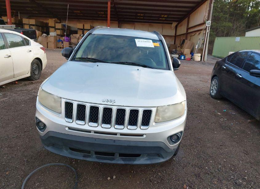 Photo 6 of 2011 Jeep Compass (VIN 1J4NF1FB7BD248352)