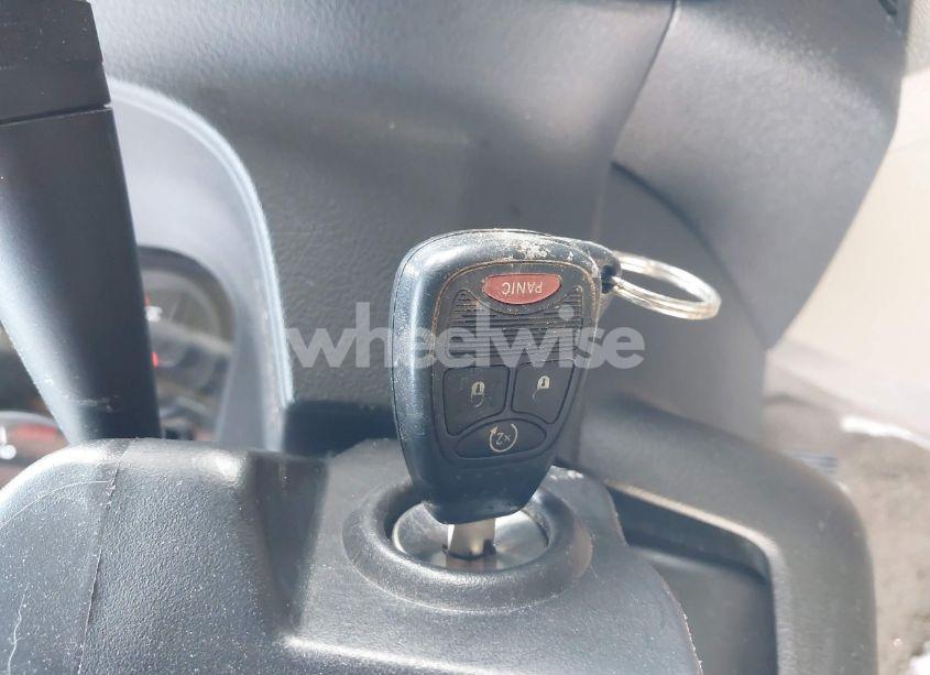 Photo 11 of 2011 Jeep Compass (VIN 1J4NF1FB8BD154545)