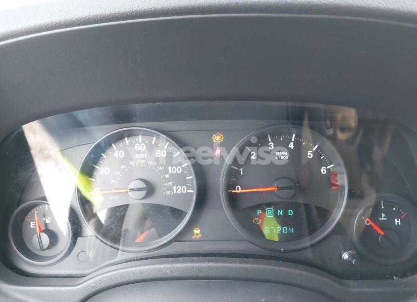 Photo 7 of 2011 Jeep Compass (VIN 1J4NF1FB8BD154545)