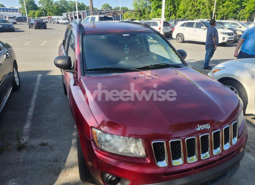 2011 Jeep Compass (VIN 1J4NF1FB9BD134918) main photo