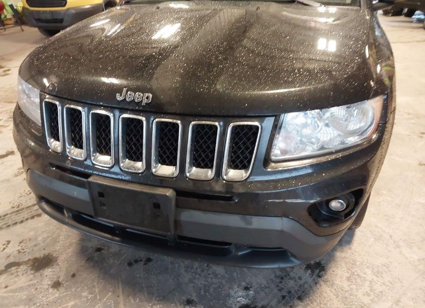 Photo 6 of 2011 Jeep Compass (VIN 1J4NF1FBXBD134720)