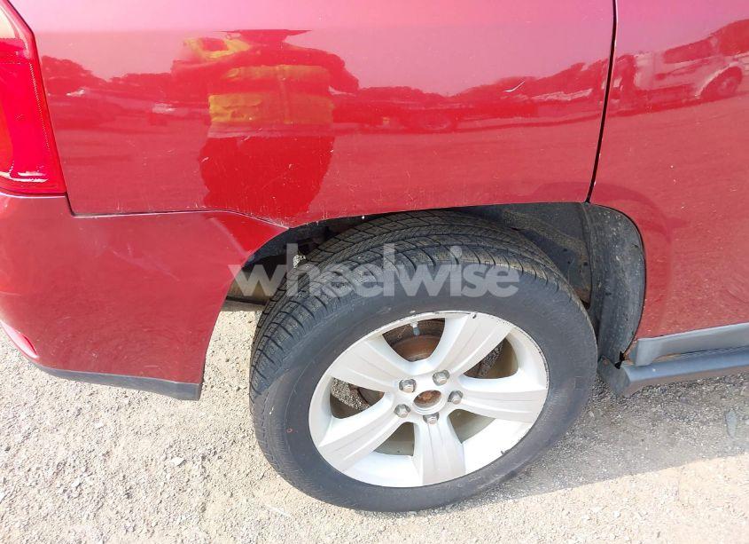 Photo 15 of 2011 Jeep Compass (VIN 1J4NF1FBXBD149377)