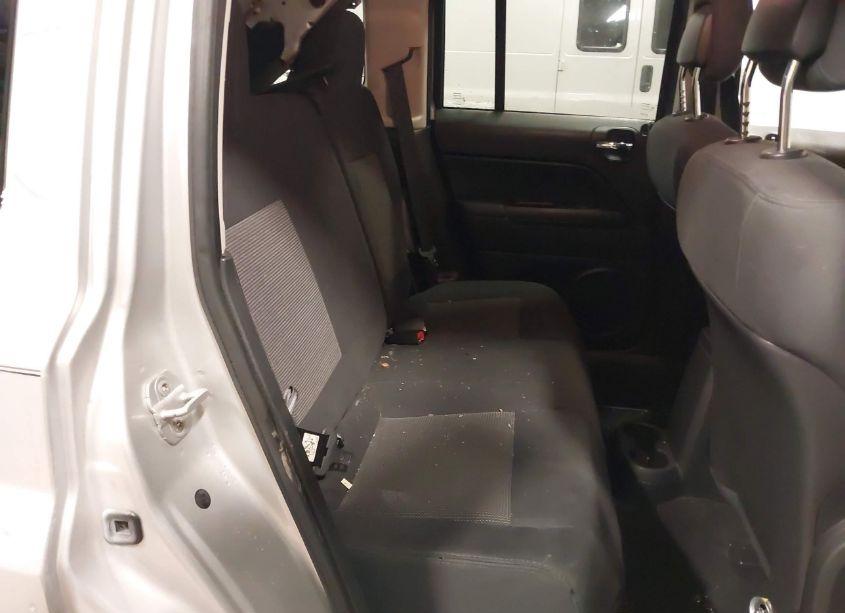 Photo 8 of 2011 Jeep Patriot SPORT (VIN 1J4NF1GB0BD114667)