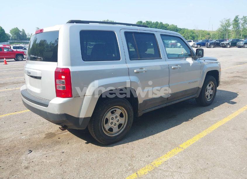 Photo 4 of 2011 Jeep Patriot SPORT (VIN 1J4NF1GB0BD130593)