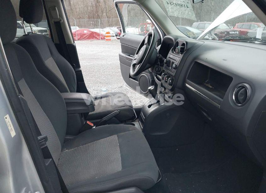 Photo 5 of 2011 Jeep Patriot SPORT (VIN 1J4NF1GB0BD158264)