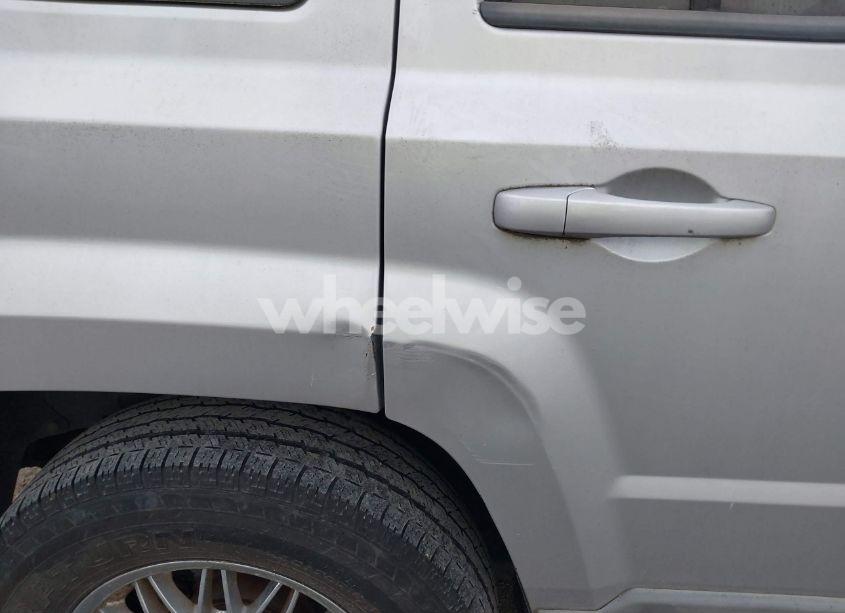 Photo 6 of 2011 Jeep Patriot SPORT (VIN 1J4NF1GB0BD158264)