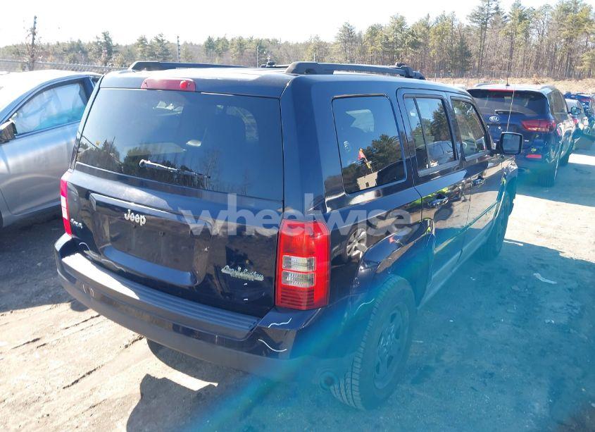 Photo 4 of 2011 Jeep Patriot SPORT (VIN 1J4NF1GB0BD180281)