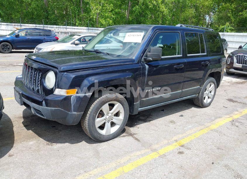 Photo 2 of 2011 Jeep Patriot SPORT (VIN 1J4NF1GB0BD181897)