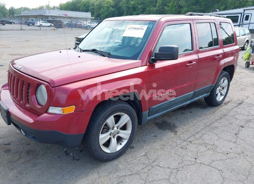 Photo 2 of 2011 Jeep Patriot SPORT (VIN 1J4NF1GB0BD212744)