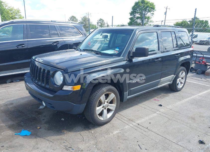 Photo 2 of 2011 Jeep Patriot SPORT (VIN 1J4NF1GB1BD100499)