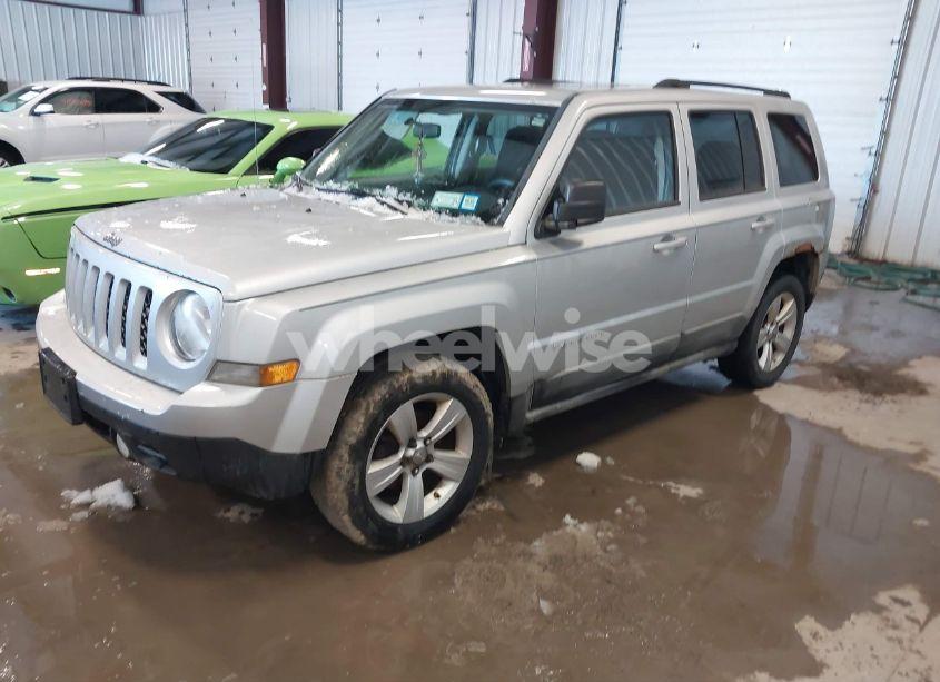 Photo 2 of 2011 Jeep Patriot SPORT (VIN 1J4NF1GB1BD115164)