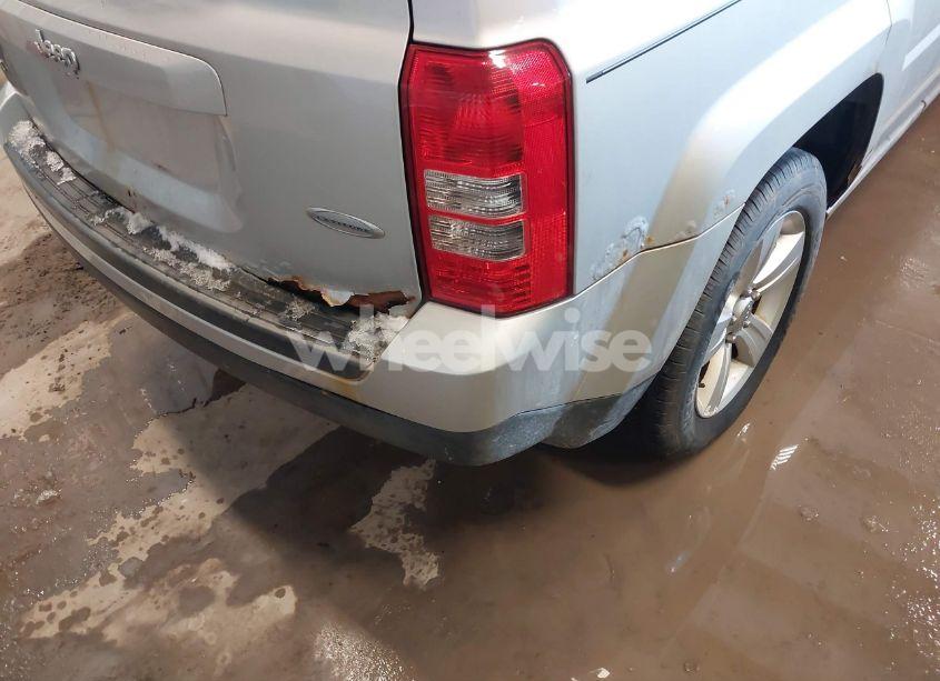 Photo 6 of 2011 Jeep Patriot SPORT (VIN 1J4NF1GB1BD115164)