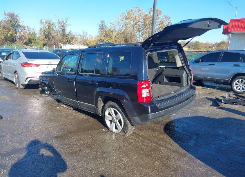 Photo 3 of 2011 Jeep Patriot SPORT (VIN 1J4NF1GB1BD222845)