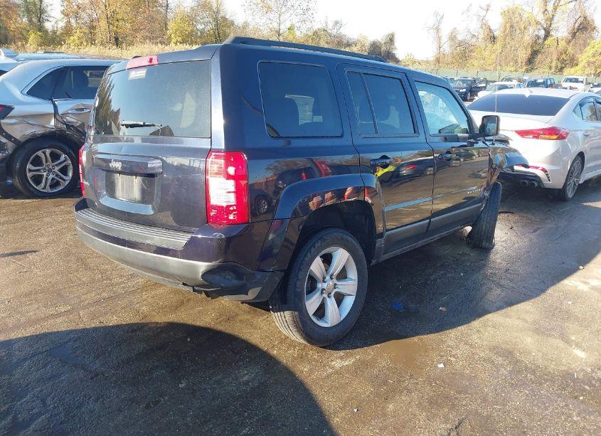 Photo 4 of 2011 Jeep Patriot SPORT (VIN 1J4NF1GB1BD222845)