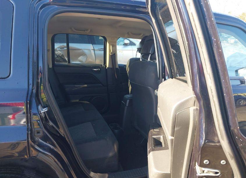 Photo 8 of 2011 Jeep Patriot SPORT (VIN 1J4NF1GB1BD222845)