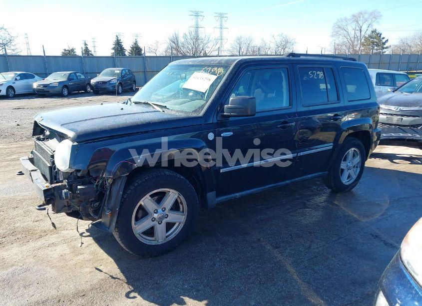 Photo 2 of 2010 Jeep Patriot SPORT (VIN 1J4NF1GB2AD624078)