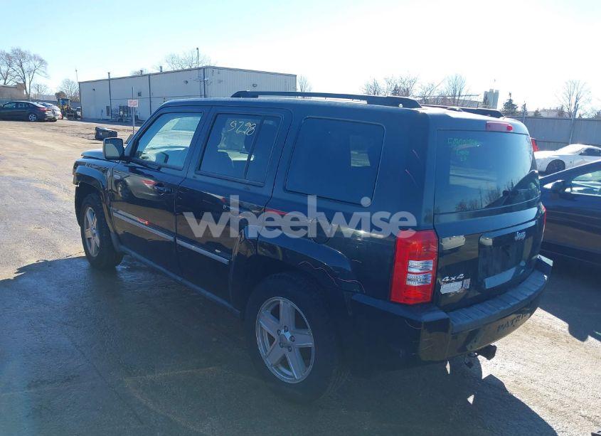 Photo 3 of 2010 Jeep Patriot SPORT (VIN 1J4NF1GB2AD624078)