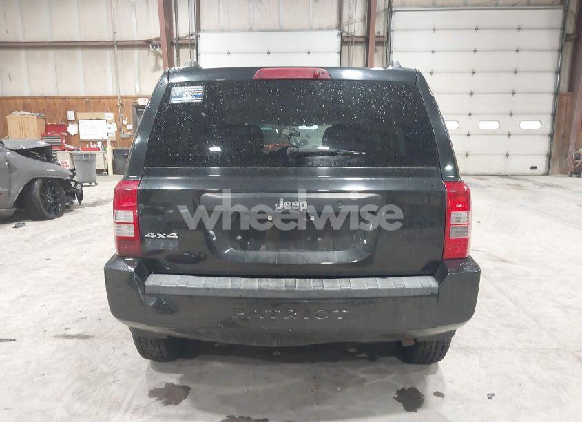 Photo 17 of 2010 Jeep Patriot SPORT (VIN 1J4NF1GB2AD675807)