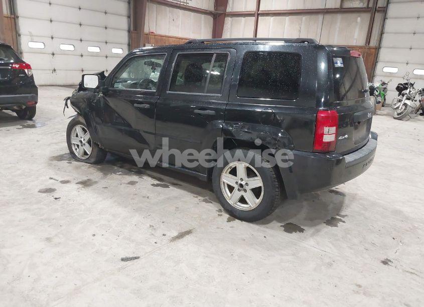 Photo 3 of 2010 Jeep Patriot SPORT (VIN 1J4NF1GB2AD675807)