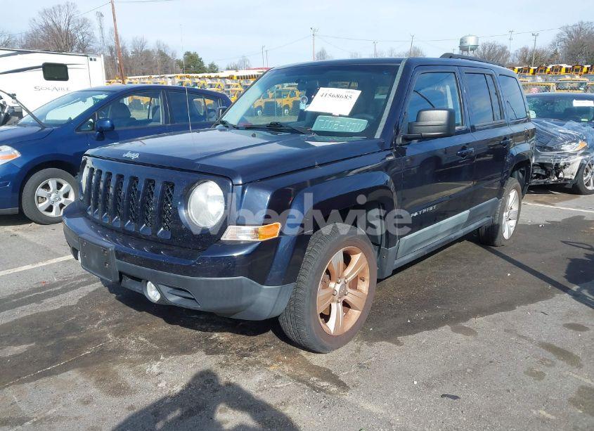 Photo 2 of 2011 Jeep Patriot SPORT (VIN 1J4NF1GB2BD101595)