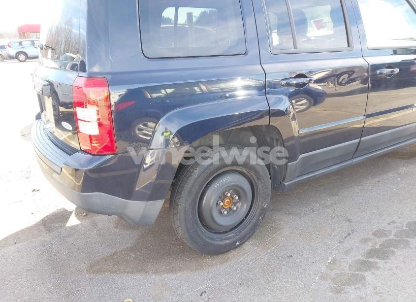 Photo 6 of 2011 Jeep Patriot SPORT (VIN 1J4NF1GB2BD101595)