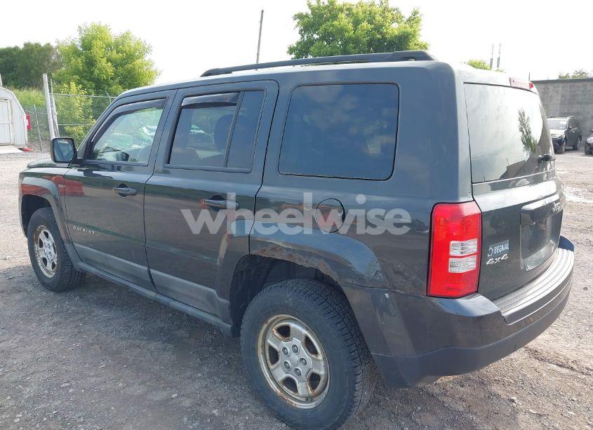 Photo 3 of 2011 Jeep Patriot SPORT (VIN 1J4NF1GB2BD118459)