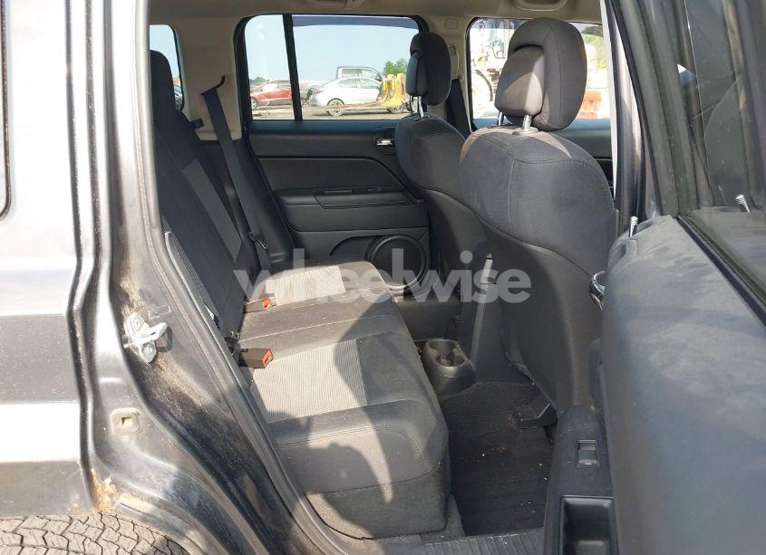 Photo 8 of 2011 Jeep Patriot SPORT (VIN 1J4NF1GB2BD118459)