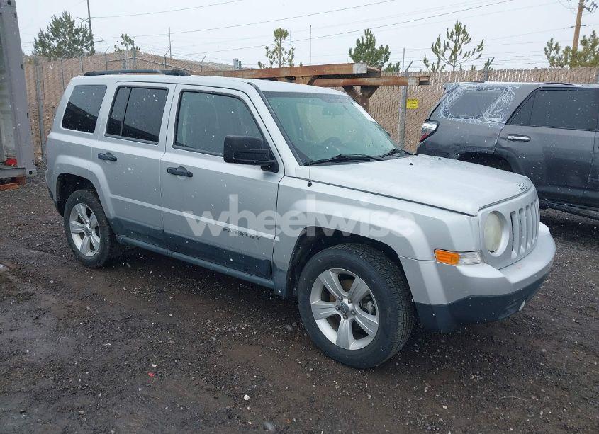 2011 Jeep Patriot SPORT (VIN 1J4NF1GB2BD173512) main photo