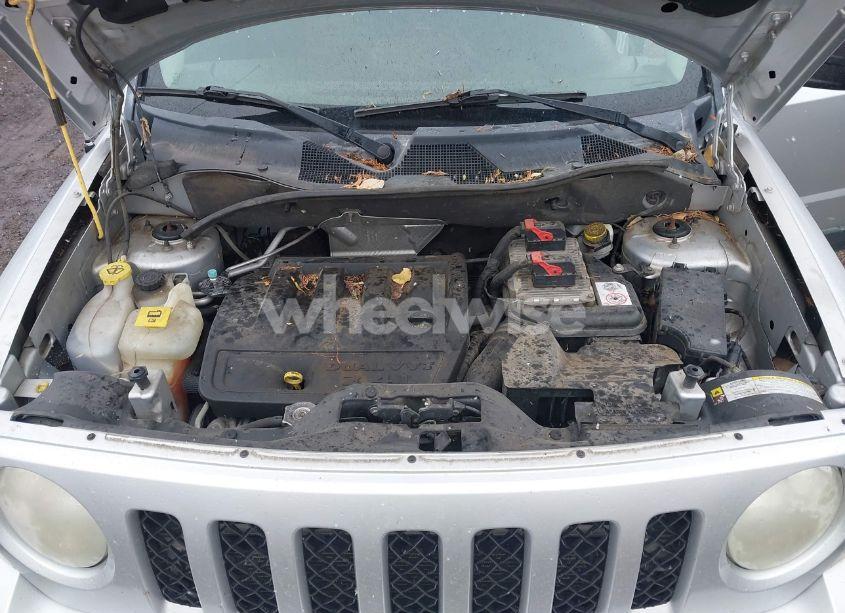 Photo 10 of 2011 Jeep Patriot SPORT (VIN 1J4NF1GB2BD173512)
