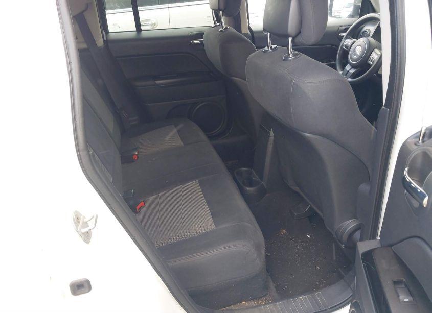 Photo 8 of 2011 Jeep Patriot SPORT (VIN 1J4NF1GB2BD234860)