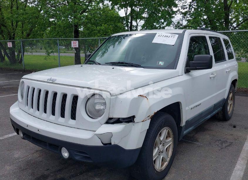 Photo 2 of 2011 Jeep Patriot SPORT (VIN 1J4NF1GB2BD265915)