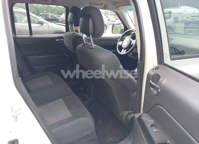 Photo 8 of 2011 Jeep Patriot SPORT (VIN 1J4NF1GB2BD265915)