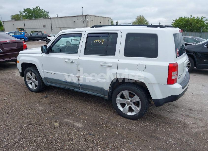 Photo 3 of 2011 Jeep Patriot SPORT (VIN 1J4NF1GB3BD275658)