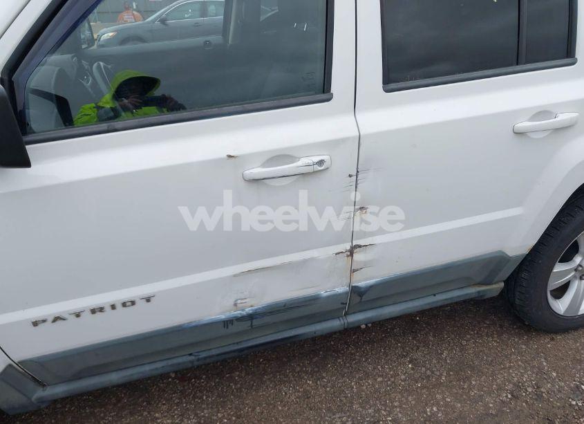 Photo 6 of 2011 Jeep Patriot SPORT (VIN 1J4NF1GB3BD275658)