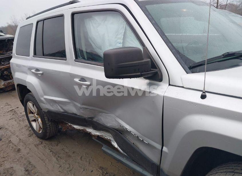 Photo 13 of 2011 Jeep Patriot SPORT (VIN 1J4NF1GB3BD278737)