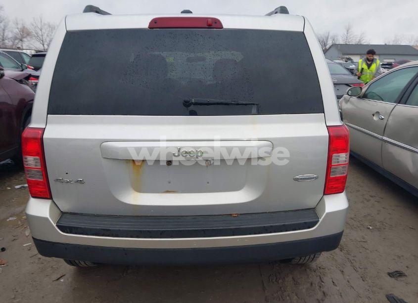 Photo 16 of 2011 Jeep Patriot SPORT (VIN 1J4NF1GB3BD278737)