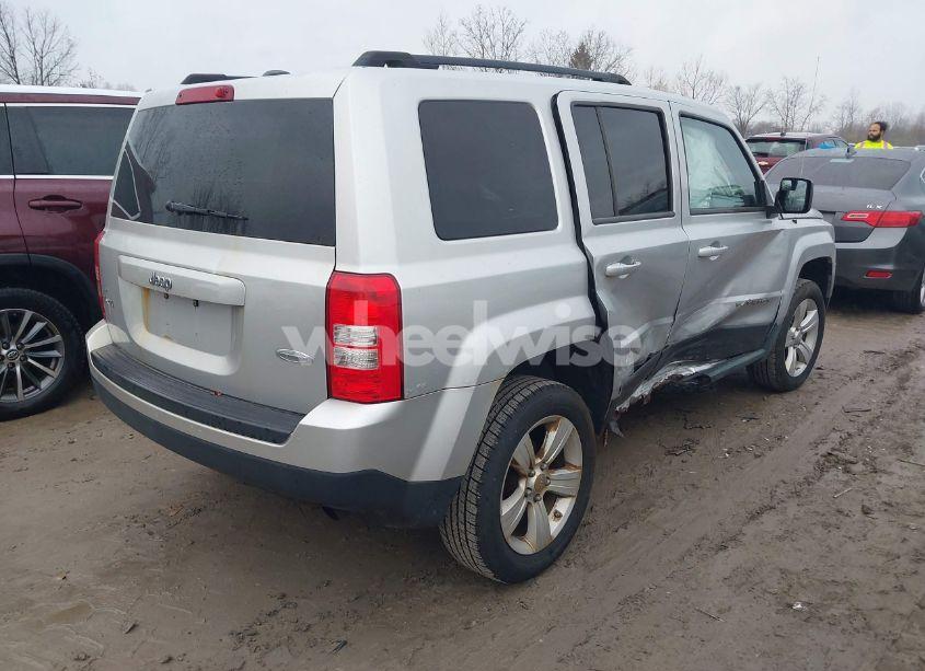 Photo 4 of 2011 Jeep Patriot SPORT (VIN 1J4NF1GB3BD278737)