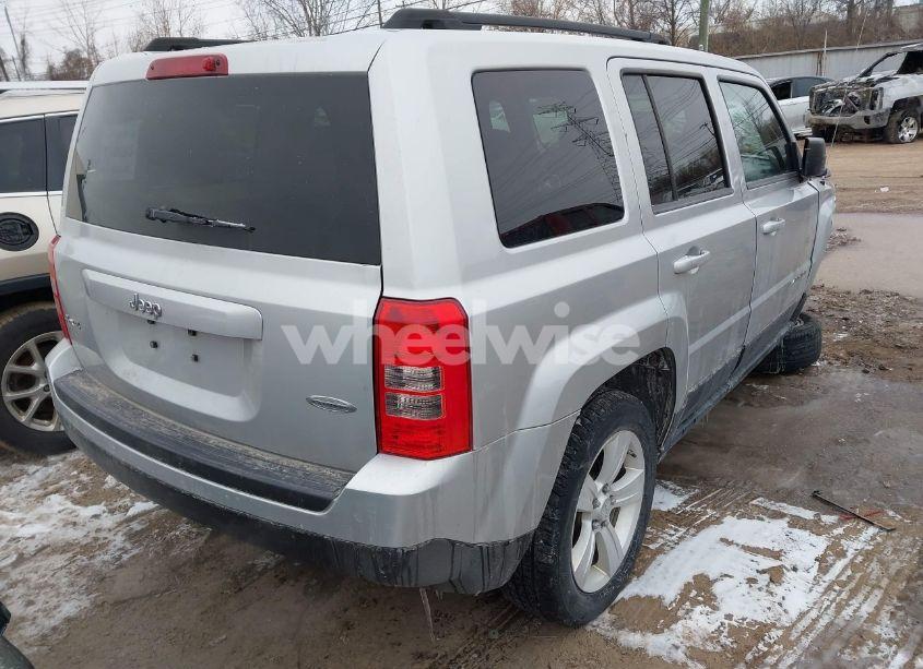 Photo 4 of 2011 Jeep Patriot SPORT (VIN 1J4NF1GB4BD187900)
