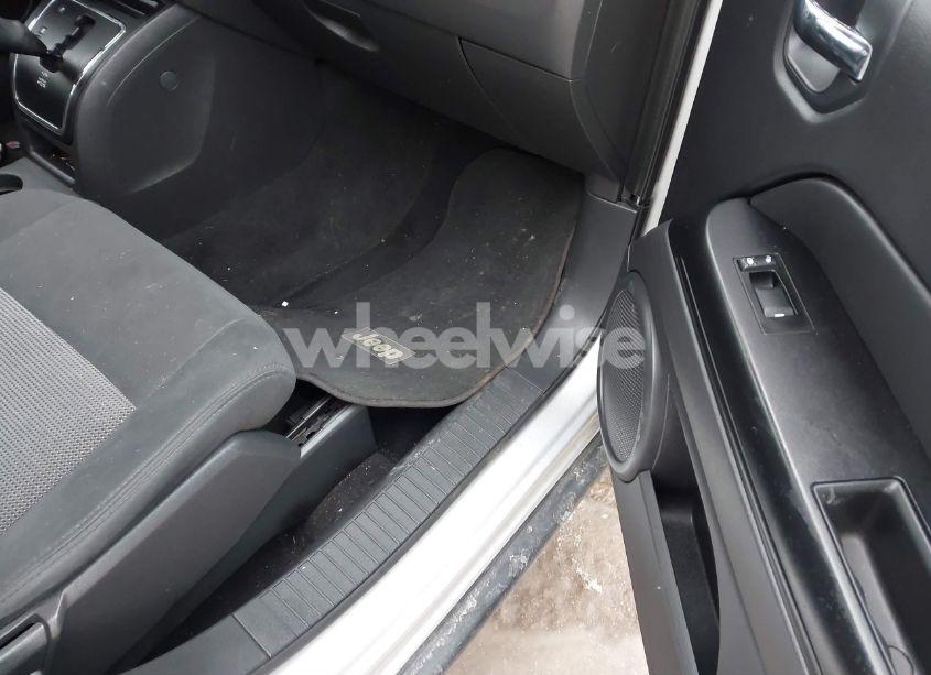 Photo 5 of 2011 Jeep Patriot SPORT (VIN 1J4NF1GB4BD187900)