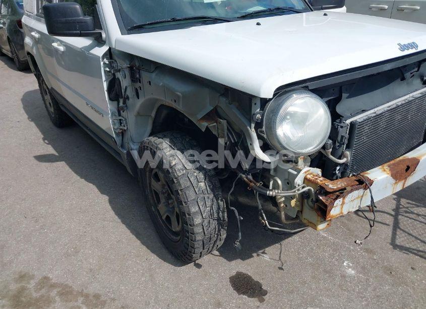 Photo 12 of 2011 Jeep Patriot SPORT (VIN 1J4NF1GB4BD197925)