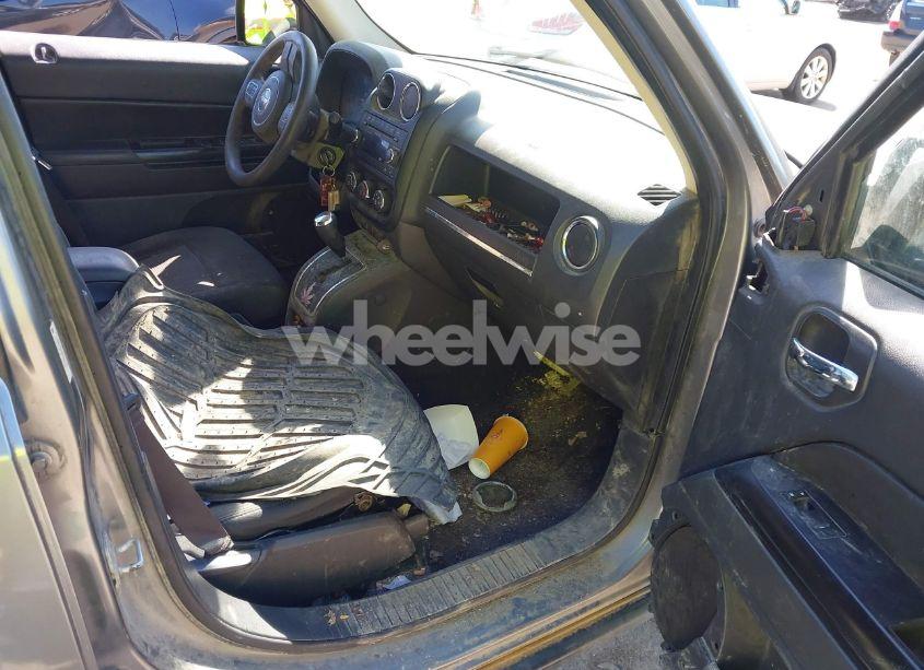 Photo 5 of 2011 Jeep Patriot SPORT (VIN 1J4NF1GB4BD251417)