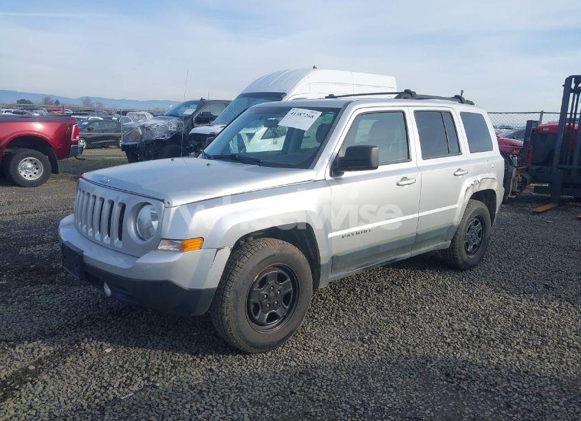 Photo 2 of 2011 Jeep Patriot SPORT (VIN 1J4NF1GB4BD259002)