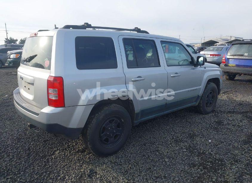 Photo 4 of 2011 Jeep Patriot SPORT (VIN 1J4NF1GB4BD259002)