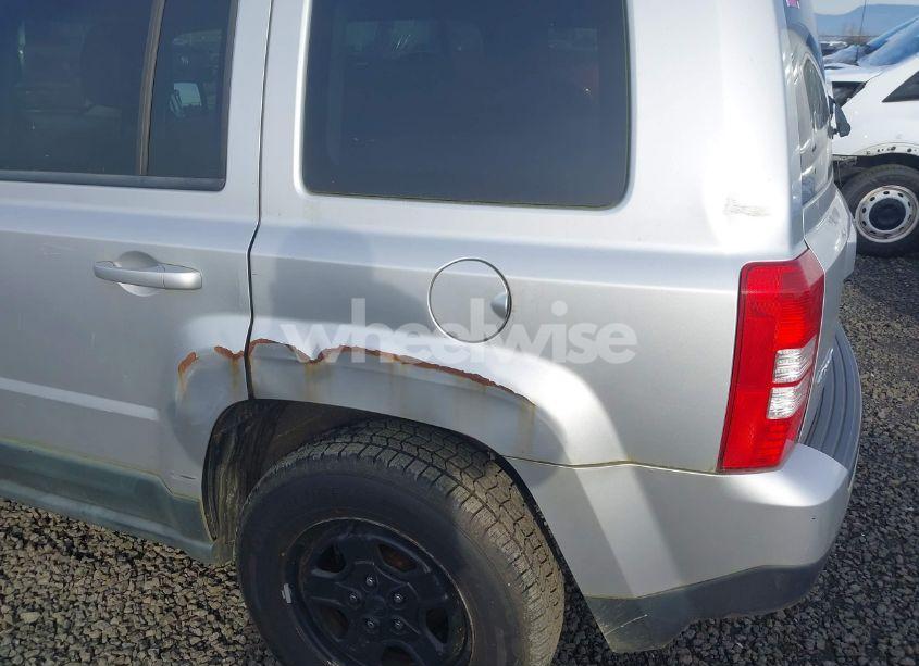 Photo 6 of 2011 Jeep Patriot SPORT (VIN 1J4NF1GB4BD259002)