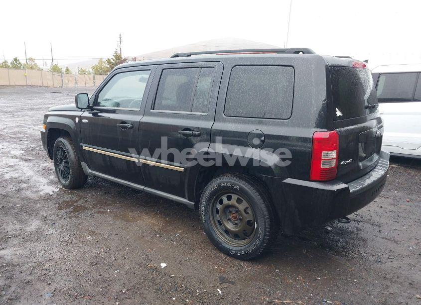 Photo 3 of 2010 Jeep Patriot SPORT (VIN 1J4NF1GB5AD675817)