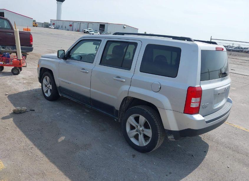 Photo 3 of 2011 Jeep Patriot SPORT (VIN 1J4NF1GB5BD169292)