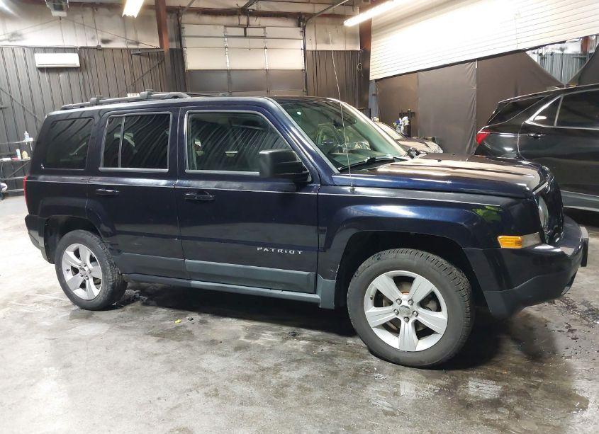 Photo 13 of 2011 Jeep Patriot SPORT (VIN 1J4NF1GB5BD207510)
